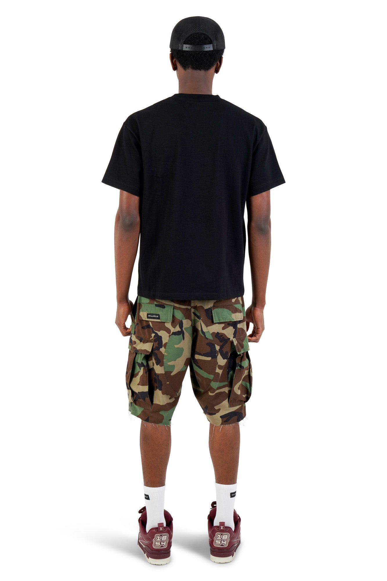 DR LLAVELLE BLACK JESUS T-SHIRT